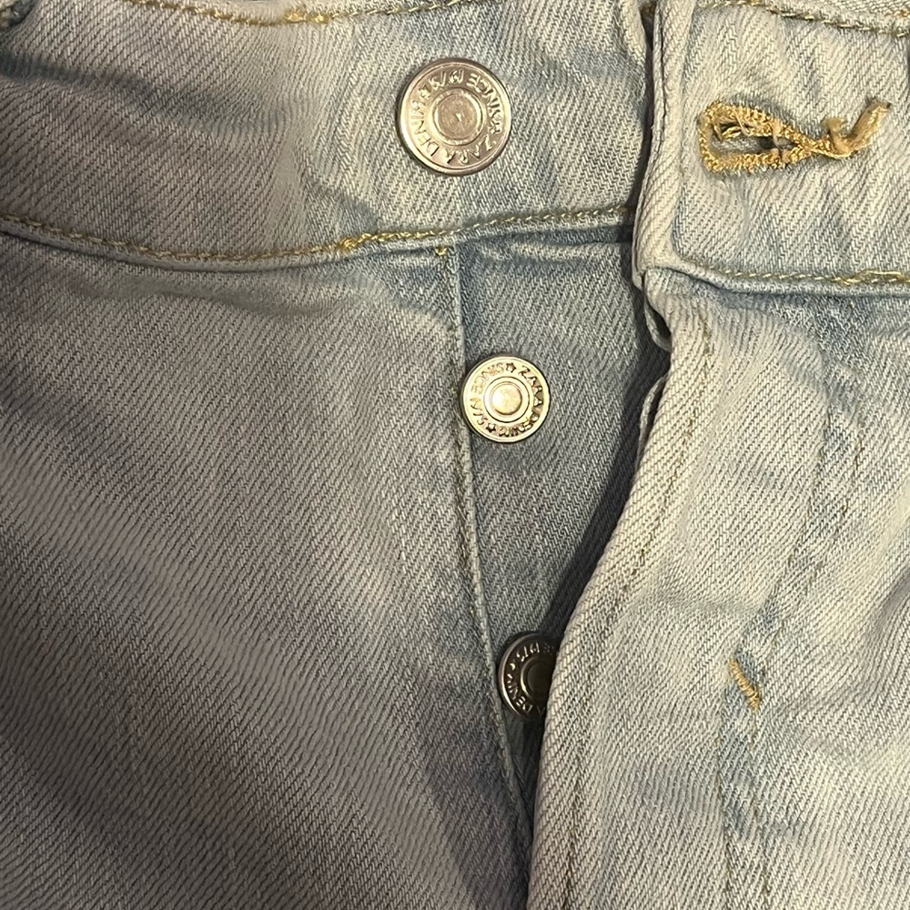 Zara distressed jeans. - Picture 8 of 13